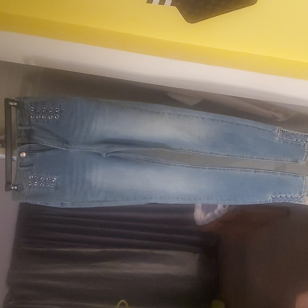 light blue Bebe jeans size 27